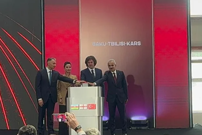 Bakı-Tbilisi-Qars dəmir yolu açıldı | FED.az