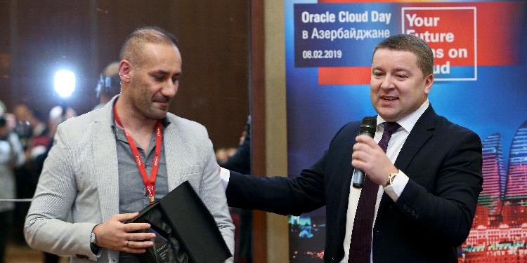 Azercell nüfuzlu “Oracle Innovation Award” ilə təltif edildi | FED.az