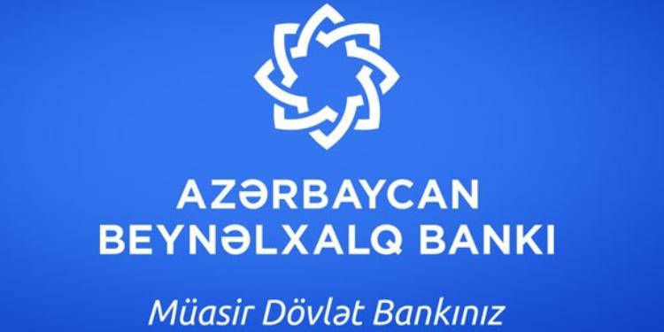 Beynəlxalq Bankda "Qazprombank" nümayəndələri ilə görüş | FED.az