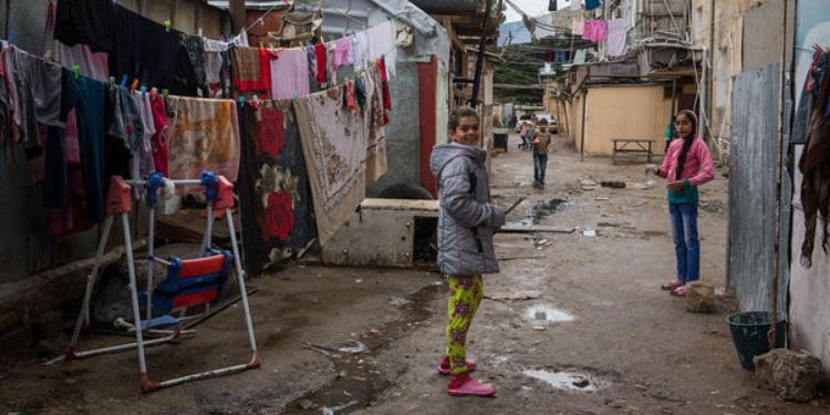 Minlərlə insan Bakıda qeydiyyatsız və müqaviləsiz yaşayır - Qanun nə deyir? | FED.az