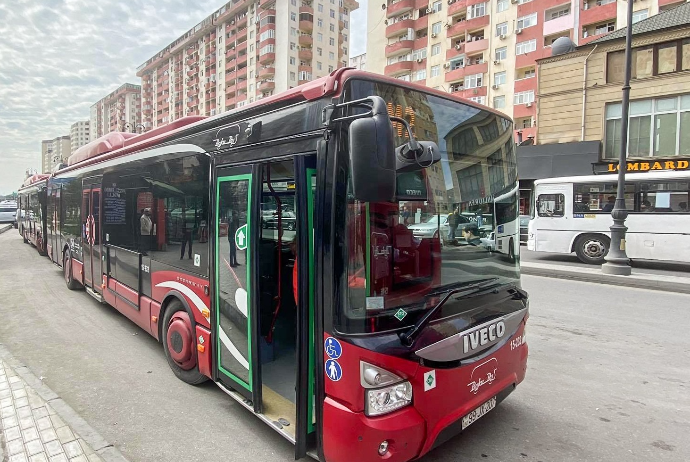 Azərbaycanda ötən il avtobuslarla sərnişindaşımaları artıb | FED.az