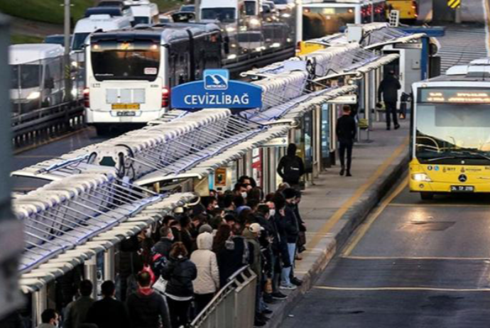 İstanbulda avtobuslarda gedişhaqqı - ARTIRILDI | FED.az