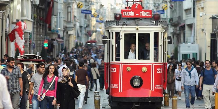 Türkiyəyə gedən azərbaycanlıların sayı bir ayda 60 mini keçib | FED.az