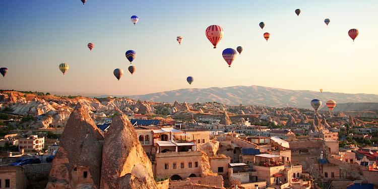 Kappadokiya turistlərin axınına görə - REKORD VURUB | FED.az