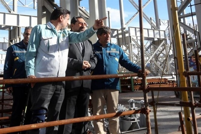 İranın ən böyük polad istehsalı kompleksinə hava hücumu olub, bəzi hissələr dağıdılıb | FED.az