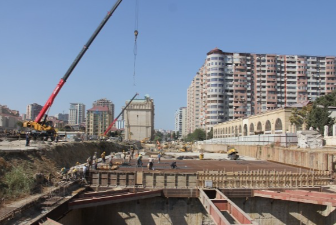 Yeni metro stansiyasının tikintisindən - Fotolar | FED.az