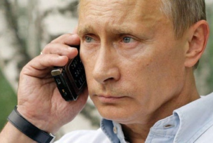 Vladimir Putin mobil telefon istifadə etmədiyini - Açıqlayıb | FED.az
