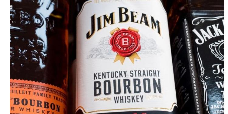 Возгорание на складах Jim Beam в Кентукки уничтожило более 7 млн литров виски | FED.az
