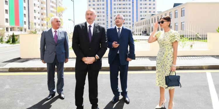 Prezident yeni yaşayış kompleksinin açılışında - FOTOLAR, YENİLƏNİB | FED.az