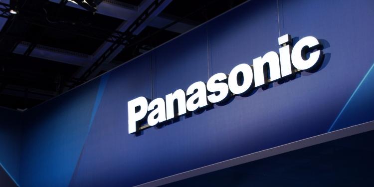Panasonic вложит $256 млн в завод Tesla Motors по производству солнечных батарей | FED.az