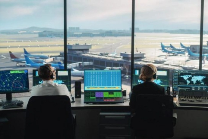 Президент США выдвинул ультиматум авиадиспетчерам | FED.az