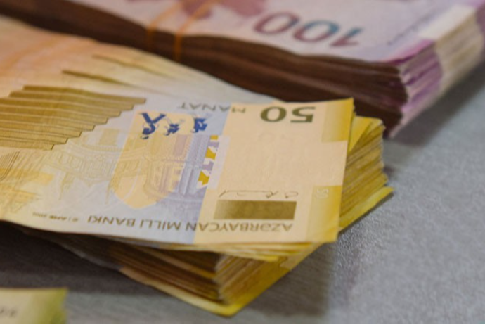 Azərbaycanda nazirlik ilk dəfə banklara büdcə vəsaiti ayırdı: Sadə vətəndaş bundan nə qazanacaq? | FED.az