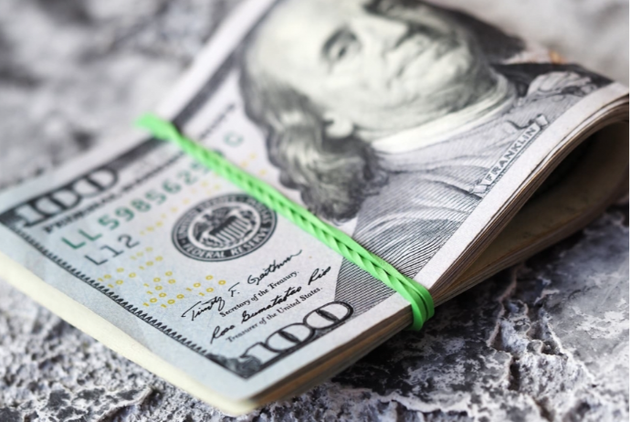 Dolların iyunun 10-na olan məzənnəsi açıqlandı | FED.az