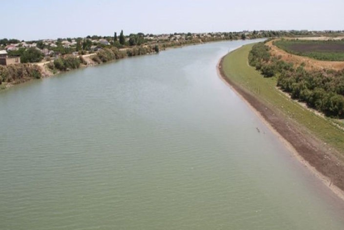 Dövlət Su Ehtiyatları Agentliyinin sədri: İqlim dəyişikliklərindən sonra su ehtiyatlarımız kəskin azalıb | FED.az
