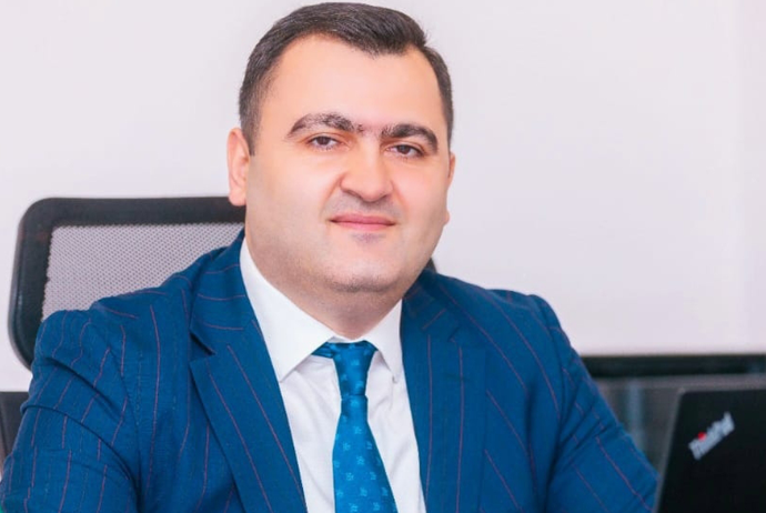 Sədrin yeni müşaviri o oldu | FED.az