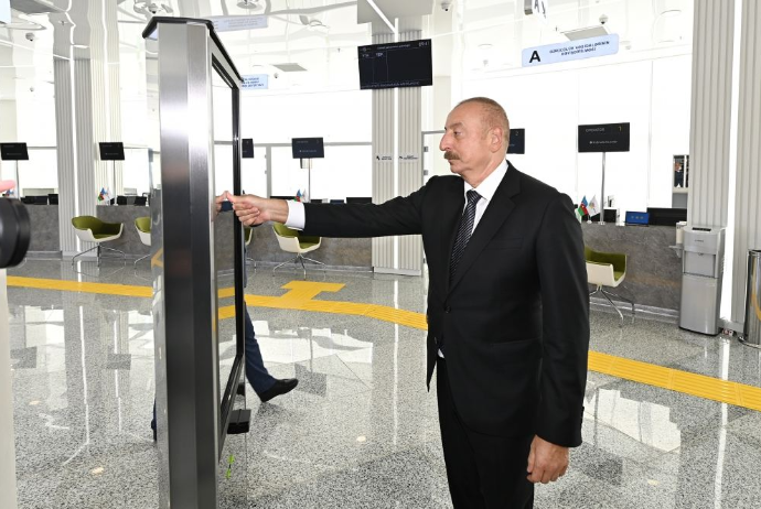 Prezident Sumqayıtda “ASAN xidmət” mərkəzinin açılışında - İŞTİRAK EDİB | FED.az