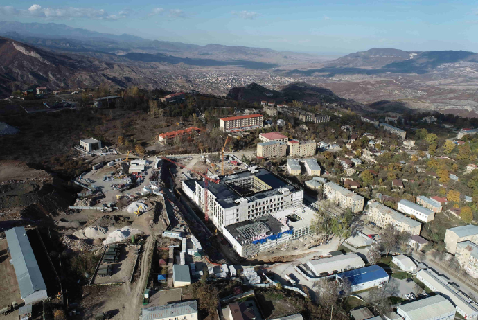 Şuşanın Böyük Qaladərəsi kəndinə ilk köç karvanı yola salınıb | FED.az