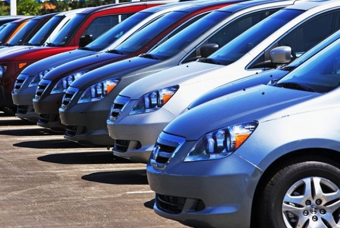 Qiyməti 1250 manatdan başlayan avtomobillər satışa çıxarılır – SİYAHI | FED.az