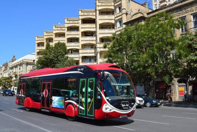 Daha bir marşrut xətti “BakuBus” MMC-yə verildi | FED.az