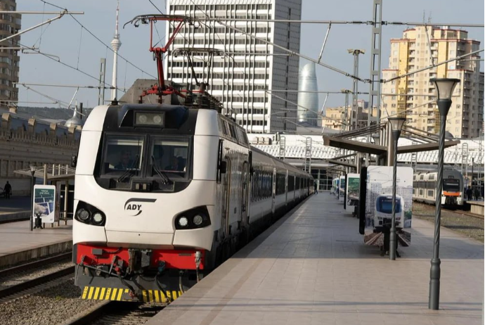 Bakı-Tbilisi qatarında biletlərin baha olmasının - SƏBƏBİ AÇIQLANDI | FED.az
