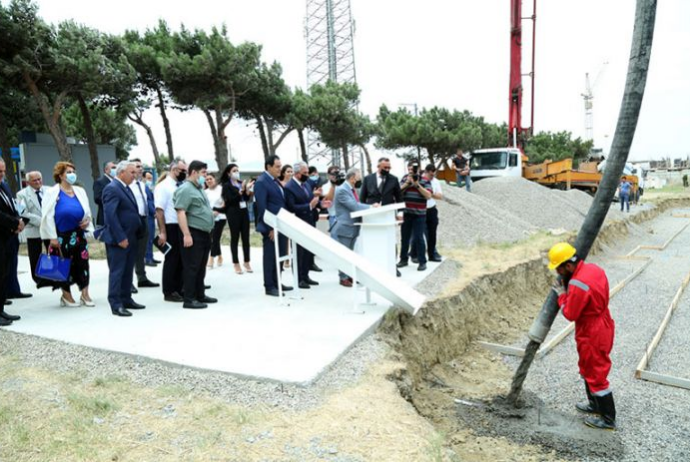 Kartof fri və çipsi, dronlar və avtomobil şampunu buraxılacaq - RAMİZ MEHDİYEV TƏMƏLQOYMA MƏRASİMİNDƏ | FED.az