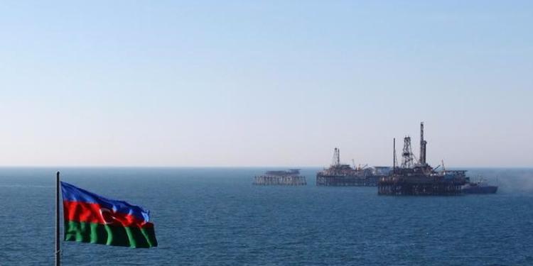 Азербайджан сократил добычу нефти на 1,5% в 2016/15 году | FED.az
