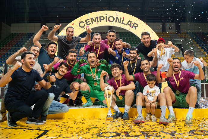 "Yelo Bank"ın daxili futbol çempionatının finalı - BAŞ TUTUB | FED.az