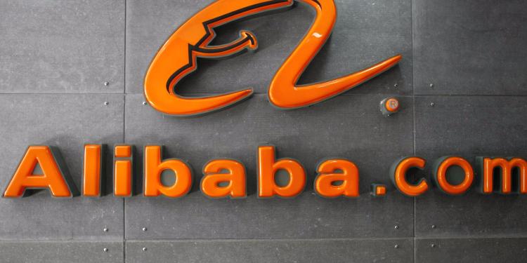 Alibaba покупает сервис денежных переводов MoneyGram за $880 млн | FED.az