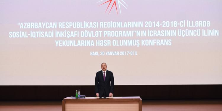 İlham Əliyev regionların sosial-iqtisadi inkişafı Dövlət Proqramının icrasına həsr olunmuş konfransda | FED.az