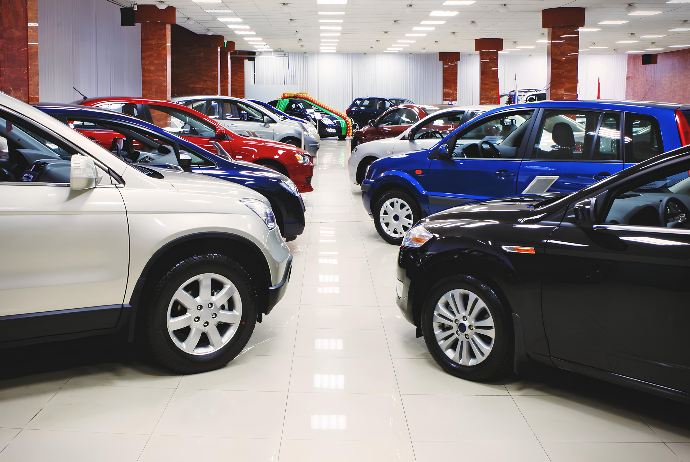Start qiyməti 2 600 manat olan “VAZ 21043 minik” avtomobili 3 200 manata satıldı - SİYAHI | FED.az