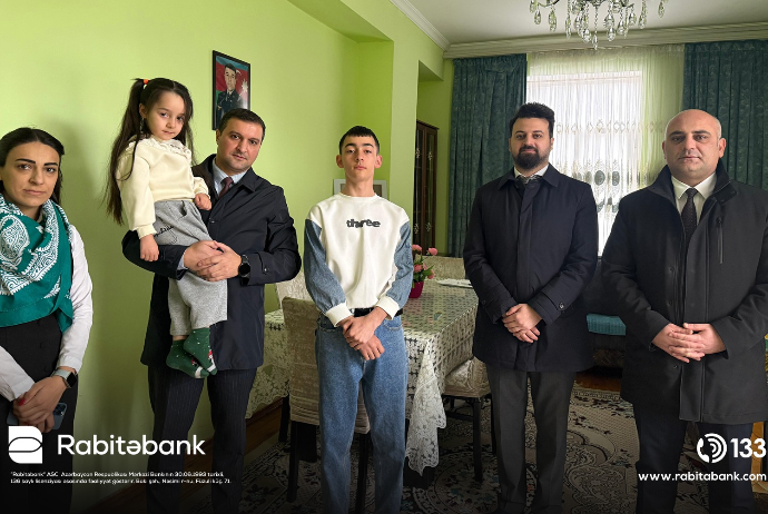 Rabitəbank Ramazan və Novruz bayramı ərəfəsində - ŞƏHİD AİLƏLƏRİNİ ZİYARƏT EDİB | FED.az