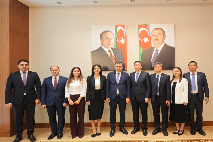 Neft Fondu və “CEEC International” əməkdaşlıq imkanlarını müzakirə ediblər | FED.az