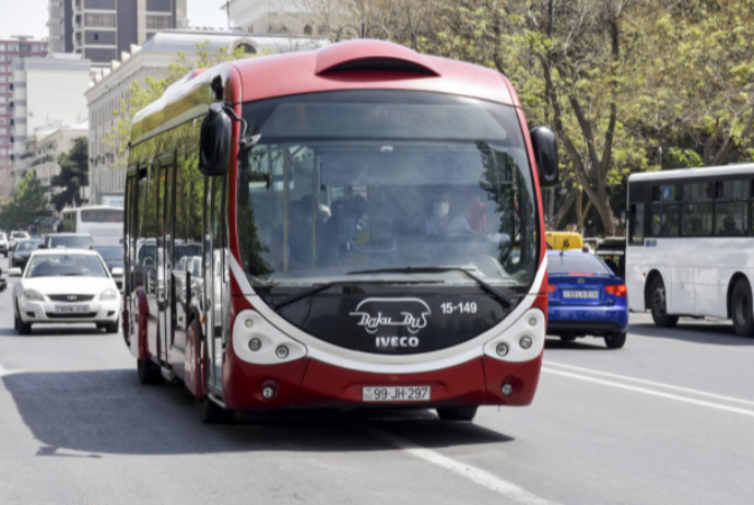 154 avtobus gecikir - SİYAHI | FED.az