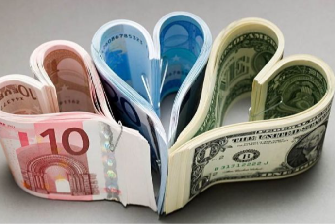 Rubl manata qarşı ucuzlaşıb, avro isə bahalaşıb - VALYUTA MƏZƏNNƏLƏRİ | FED.az