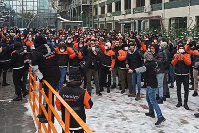 “Trendyol”un işçiləri etiraz aksiyası keçirdi - VİDEO | FED.az