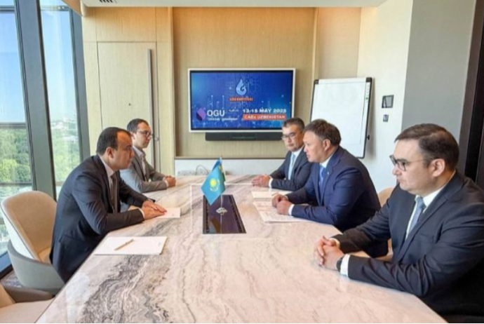 SOCAR “Uzbekneftegaz”, “KazMunayQaz” və “Tatneft” arasında memorandumların reallaşdırılması müzakirə edilib | FED.az