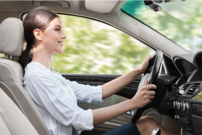 Sürücülük vəsiqəsi alan qadınların sayı 4 dəfə artıb | FED.az
