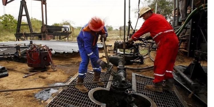 Нефть развернулась в минус из-за сомнений в приверженности добытчиков пакту ОПЕК | FED.az