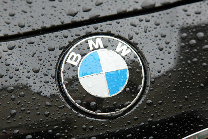 BMW-lər dövlət hərracında alıcı tapdı - QİYMƏT | FED.az
