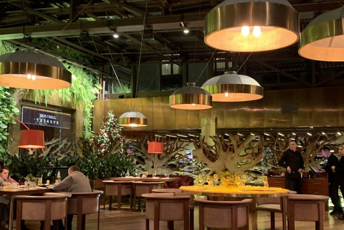 Moskvada restoranlar kütləvi şəkildə bağlanır | FED.az