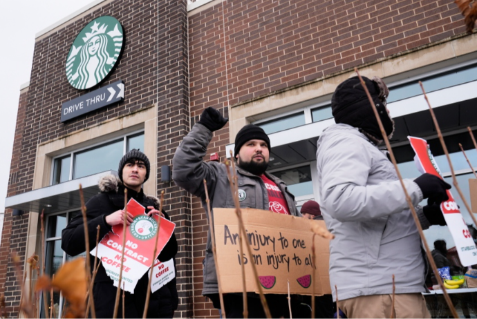 Забастовка работников Starbucks распространяется | FED.az