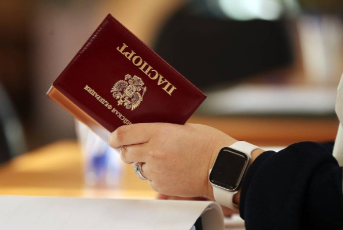 Ukraynanın bu şəhərlərində əhaliyə - Rusiya Pasportu Verildi | FED.az