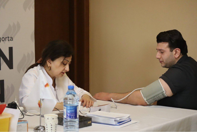 "Atəşgah" Sığortadan "30 il-Sonsuz ümid" adlı qanvermə aksiyası - FOTOLAR | FED.az