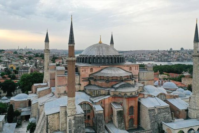 Aya Sofyanın muzeydən məscidə çevrilməsi ilə bağlı - QƏRAR VERİLİB | FED.az