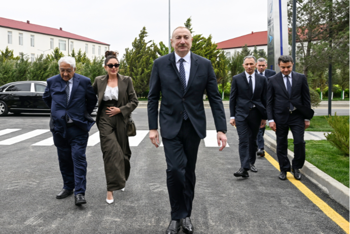 İlham Əliyev Milli Aviasiya Akademiyasında Beynəlxalq Təlim Mərkəzinin açılışında - FOTOLAR