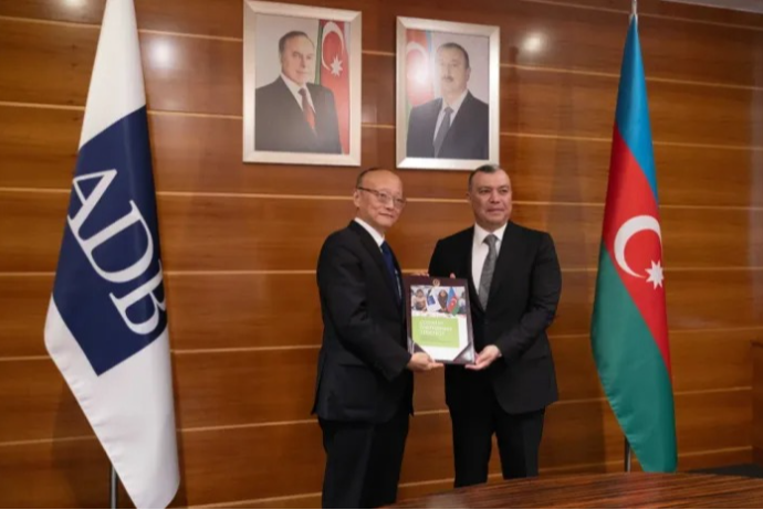 Asiya İnkişaf Bankının prezidenti Sahil Babayevlə görüşüb | FED.az