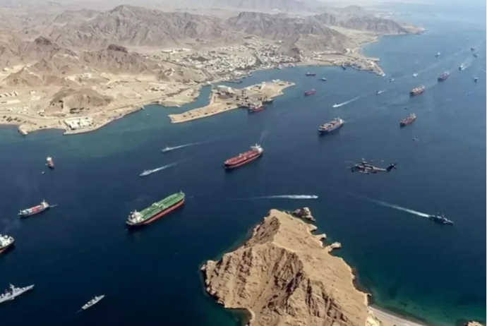 İranlı vitse-spiker: Tehran Hörmüz boğazından keçən gəmilərin rüsumlarından ilk dəfə qazanc əldə edib | FED.az