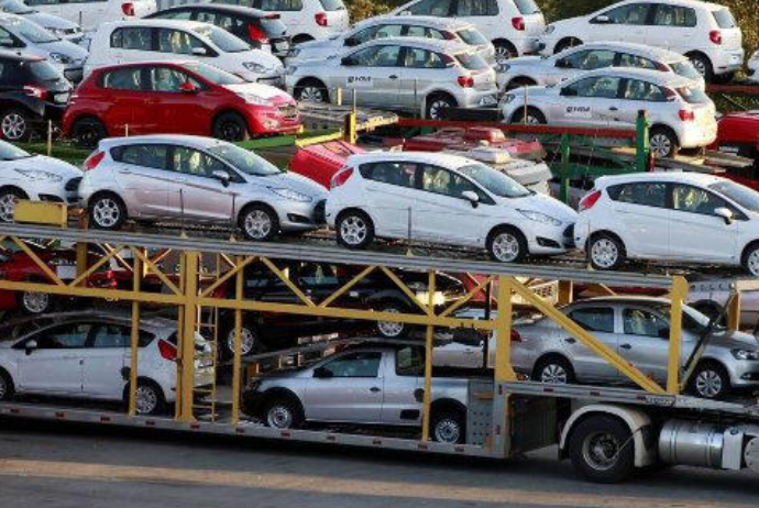 Azərbaycan Gürcüstandan 4 ayda 50 milyon dollarlıq avtomobil idxal edib | FED.az