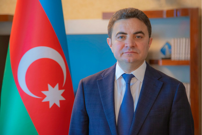 AZAL rəhbərindən prezidentindən təyyarə biletlərinin - QİYMƏTİ İLƏ BAĞLI AÇIQLAMA | FED.az
