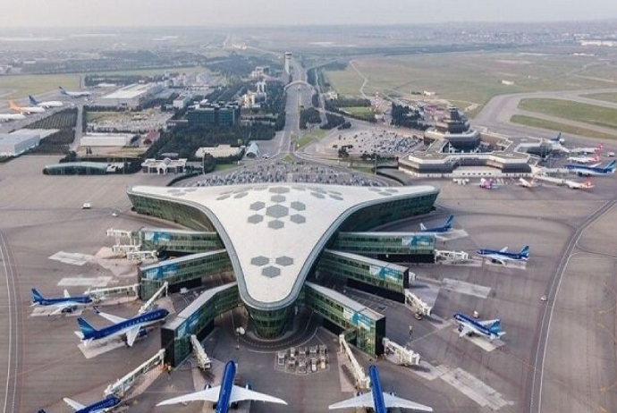 Azərbaycan aeroportları ilə sərnişin axını - 2 DƏFƏ ARTIB | FED.az